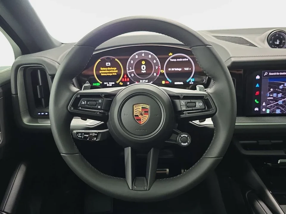 2026 Porsche 9Y0/9Y3 Cayenne S - Image 13 of 31