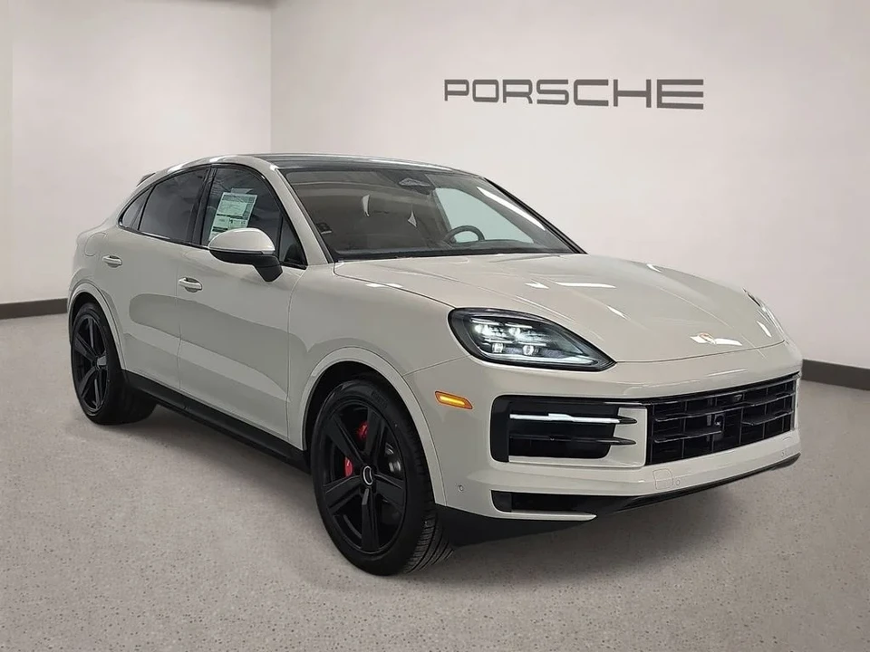 2026 Porsche 9Y0/9Y3 Cayenne S - Image 8 of 31