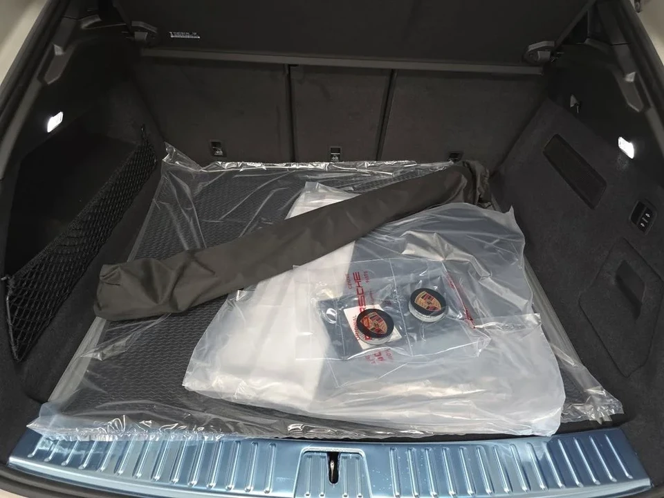 2026 Porsche 9Y0/9Y3 Cayenne S - Image 31 of 31
