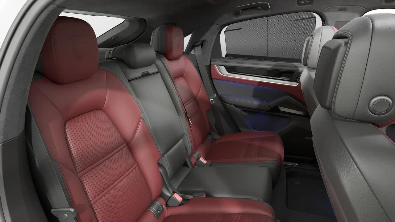 2026 Porsche 9Y0/9Y3 Cayenne Coupe - Image 13 of 14