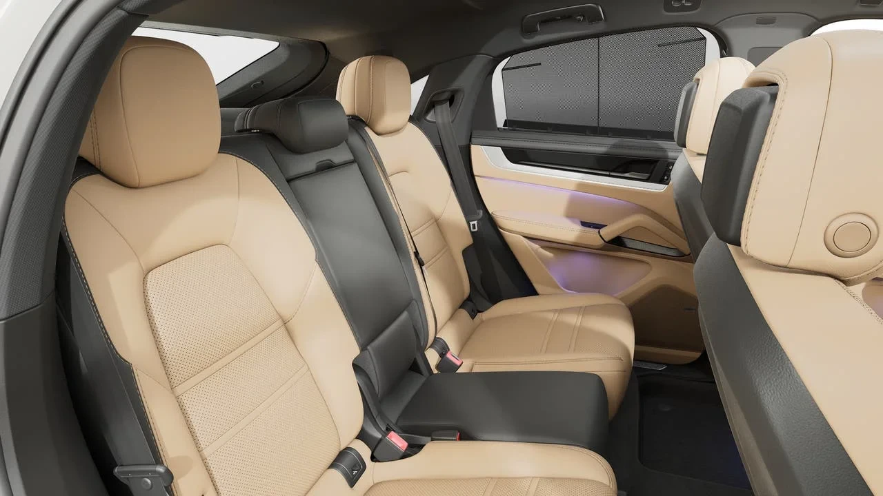 2026 Porsche Cayenne - Image 13 of 14