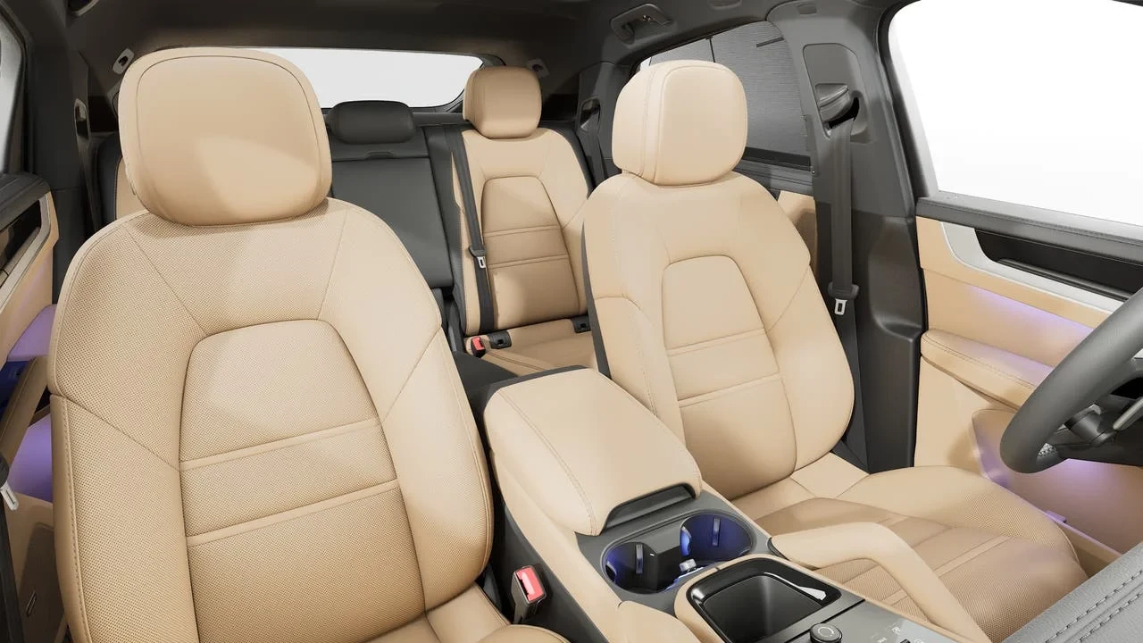 2026 Porsche Cayenne - Image 12 of 14