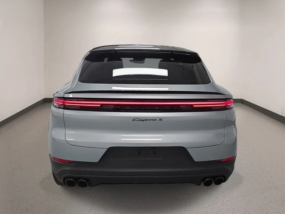 2026 Porsche 9Y0/9Y3 Cayenne S - Image 6 of 31