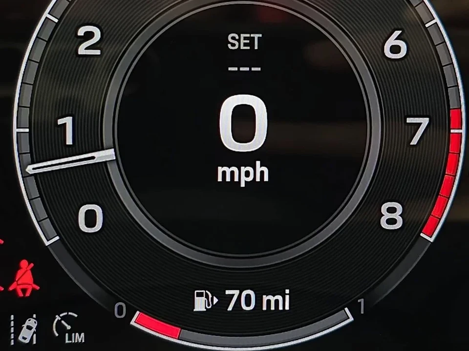 2026 Porsche 9Y0/9Y3 Cayenne S - Image 14 of 31