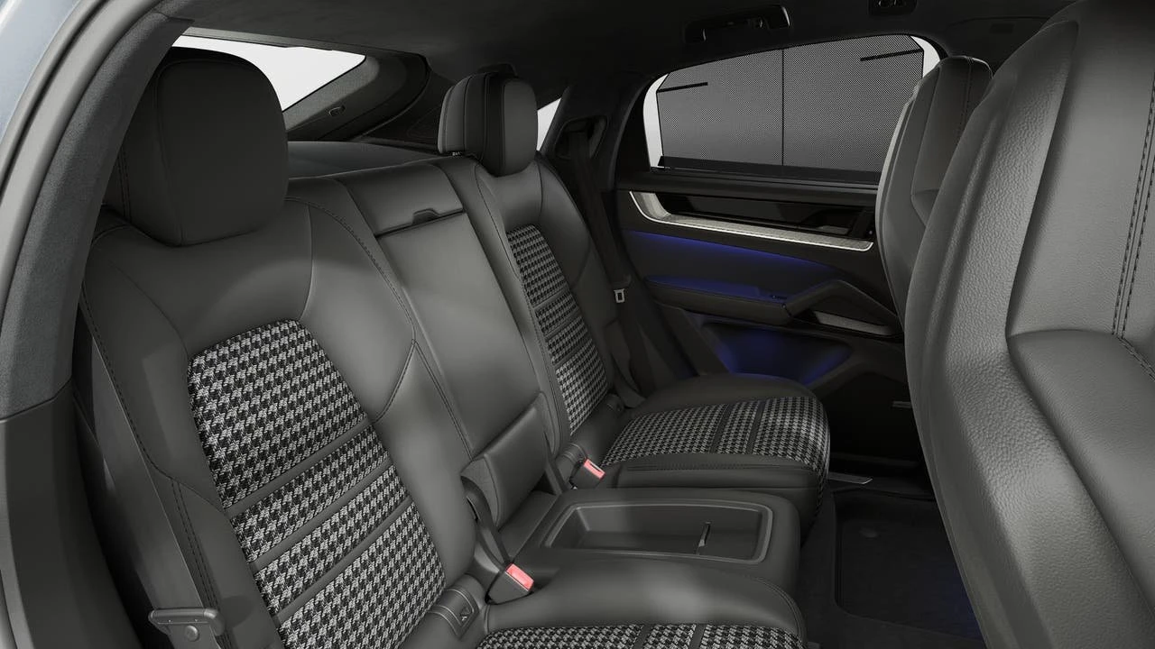 2026 Porsche 9Y0/9Y3 Cayenne Coupe - Image 13 of 14