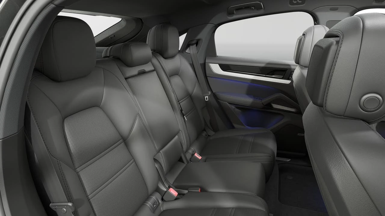 2026 Porsche 9Y0/9Y3 Cayenne Coupe - Image 13 of 14