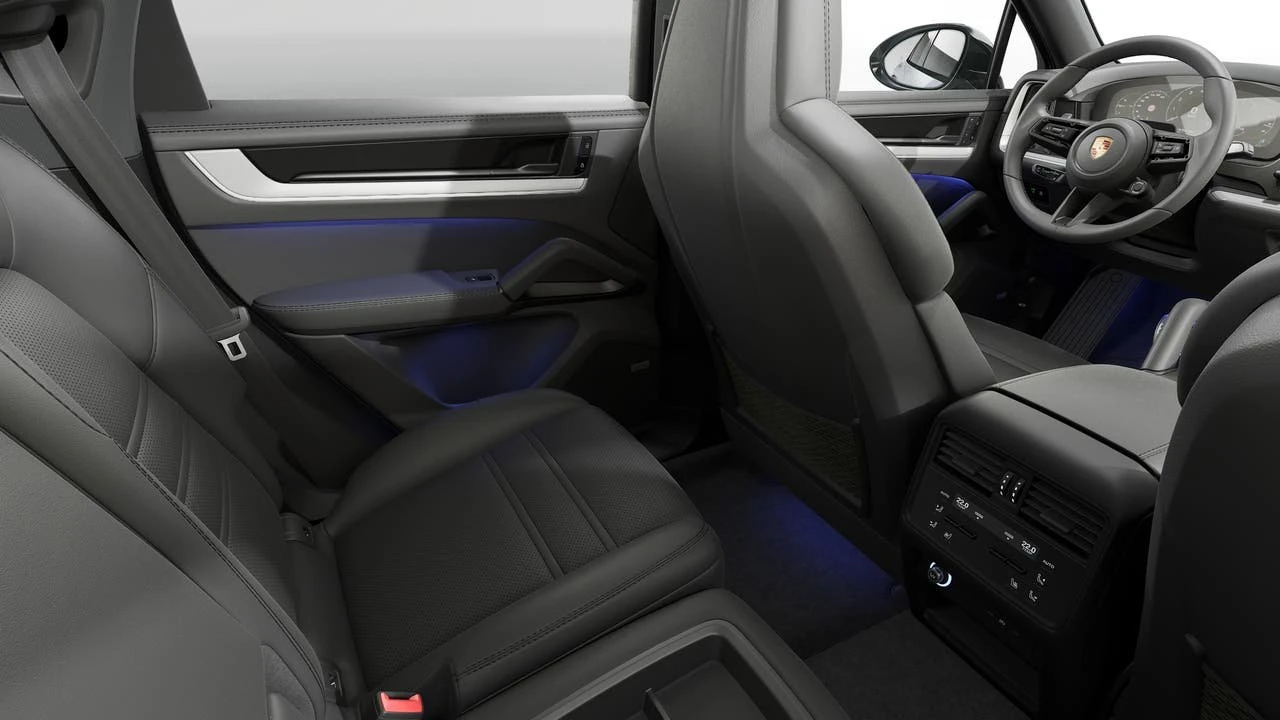 2026 Porsche 9Y0/9Y3 Cayenne Coupe - Image 14 of 14
