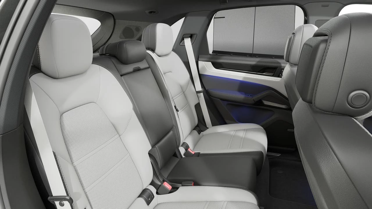 2026 Porsche 9Y0/9Y3 Cayenne - Image 13 of 14