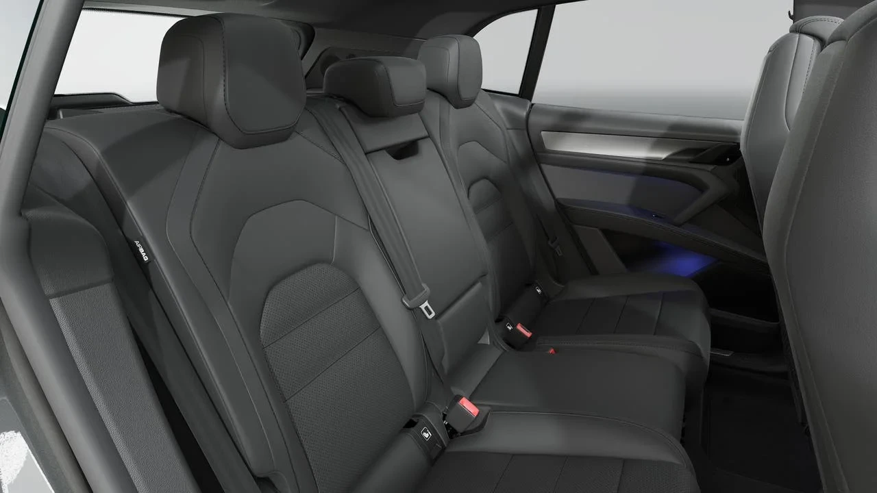 2026 Porsche 9Y0/9Y3 Cayenne S - Image 13 of 14