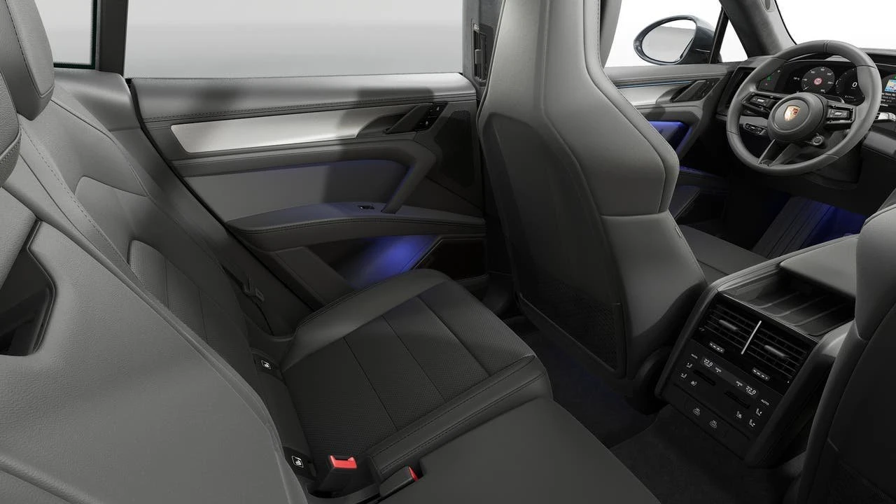 2026 Porsche 9Y0/9Y3 Cayenne S - Image 14 of 14