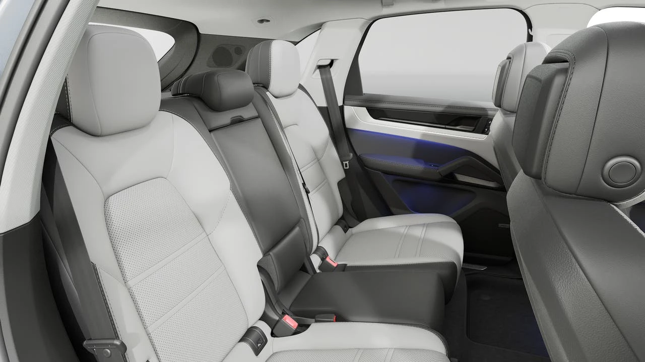 2026 Porsche 9Y0/9Y3 Cayenne S - Image 13 of 14