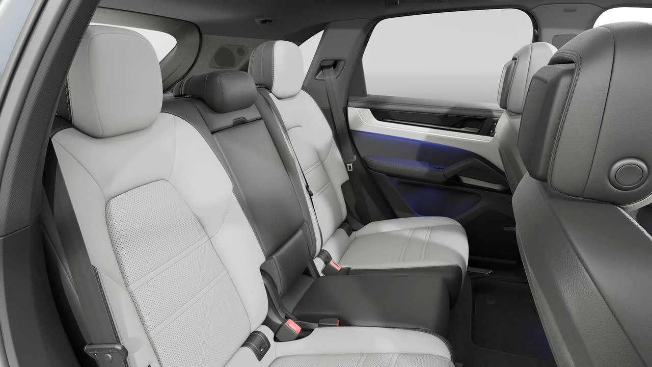 2026 Porsche 9Y0/9Y3 Cayenne S - Image 13 of 14