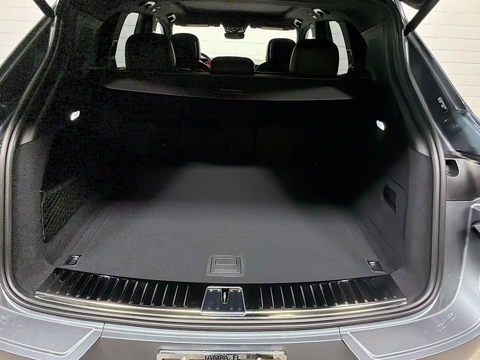 2026 Porsche 9Y0/9Y3 Cayenne S - Image 13 of 31