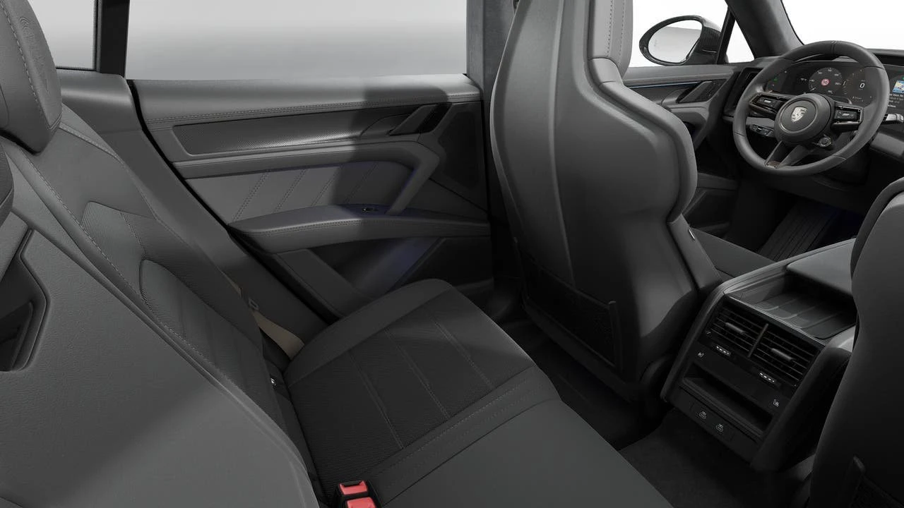 2026 Porsche 9Y0/9Y3 Cayenne Coupe - Image 14 of 14