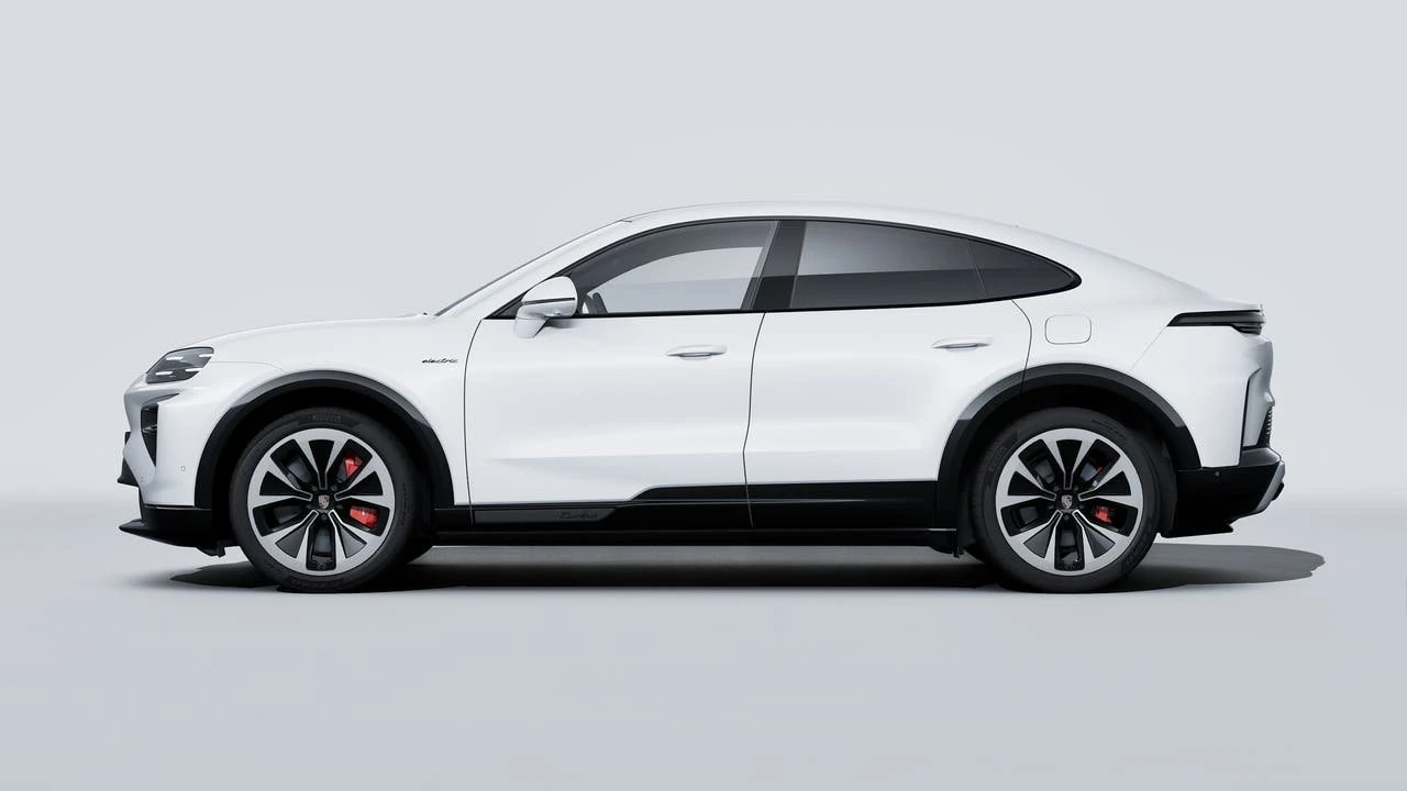 2026 Porsche 9Y0/9Y3 Cayenne Coupe - Image 2 of 14