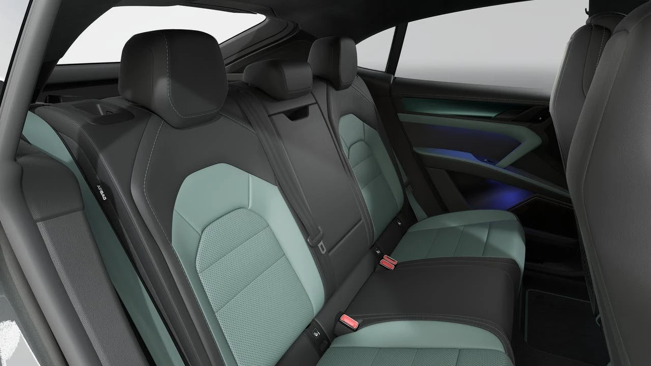 2026 Porsche 9Y0/9Y3 Cayenne Coupe - Image 13 of 14