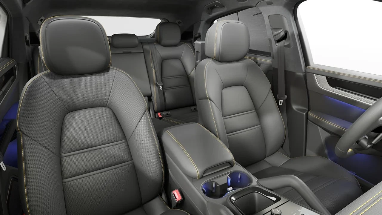 2026 Porsche 9Y0/9Y3 Cayenne Coupe - Image 12 of 14