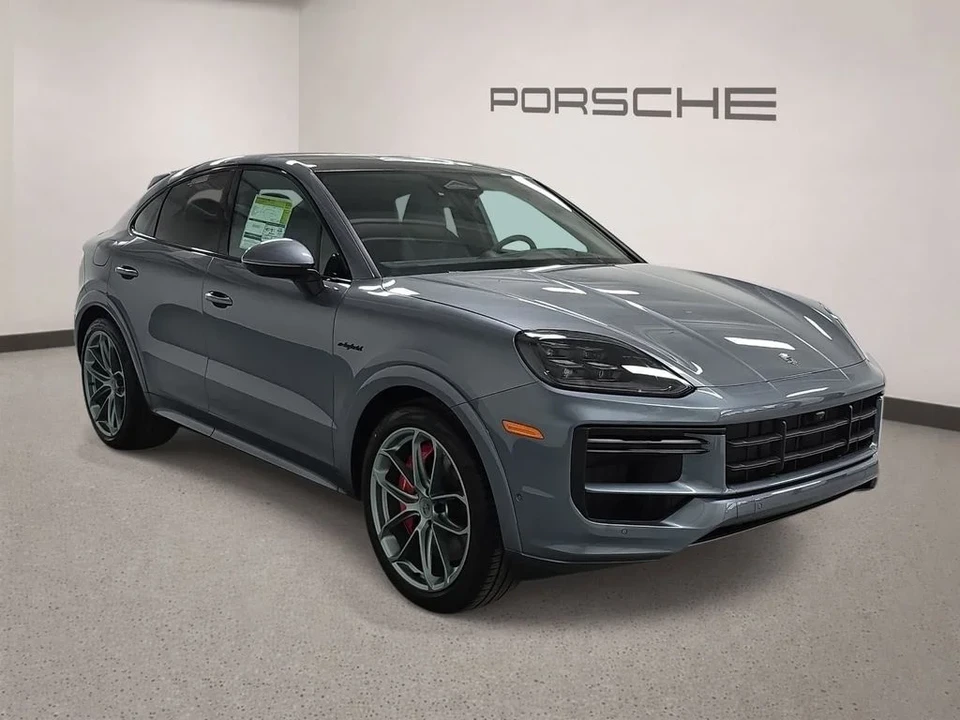 2026 Porsche 9Y0/9Y3 Cayenne Turbo - Image 8 of 31
