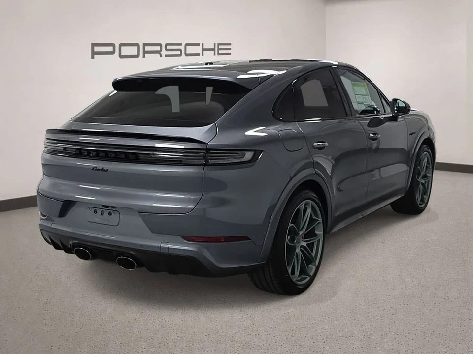 2026 Porsche 9Y0/9Y3 Cayenne Turbo - Image 7 of 31