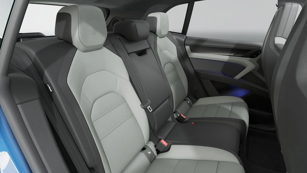 2026 Porsche 9Y0/9Y3 Cayenne Turbo - Image 13 of 14