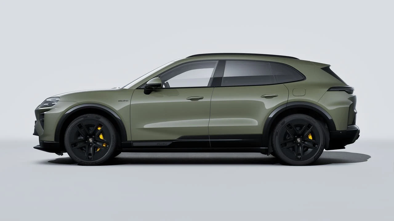 2026 Porsche 9Y0/9Y3 Cayenne Turbo - Image 2 of 14