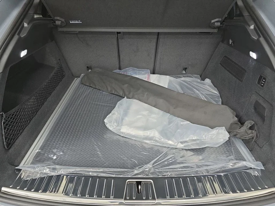 2026 Porsche 9Y0/9Y3 Cayenne Turbo GT - Image 30 of 31
