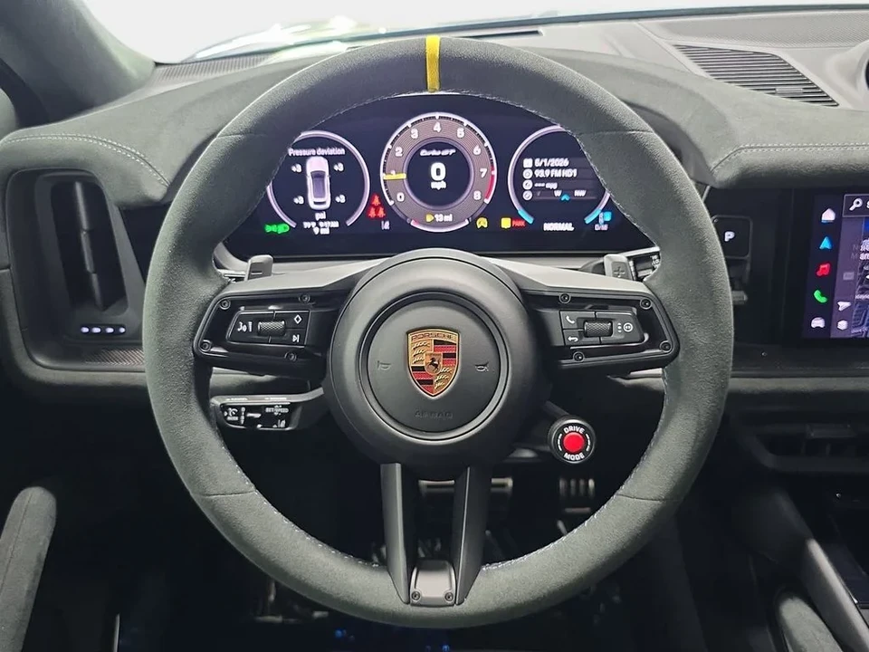 2026 Porsche 9Y0/9Y3 Cayenne Turbo GT - Image 13 of 31