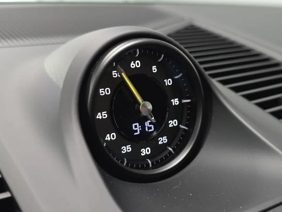 2026 Porsche 9Y0/9Y3 Cayenne Turbo GT - Image 21 of 31