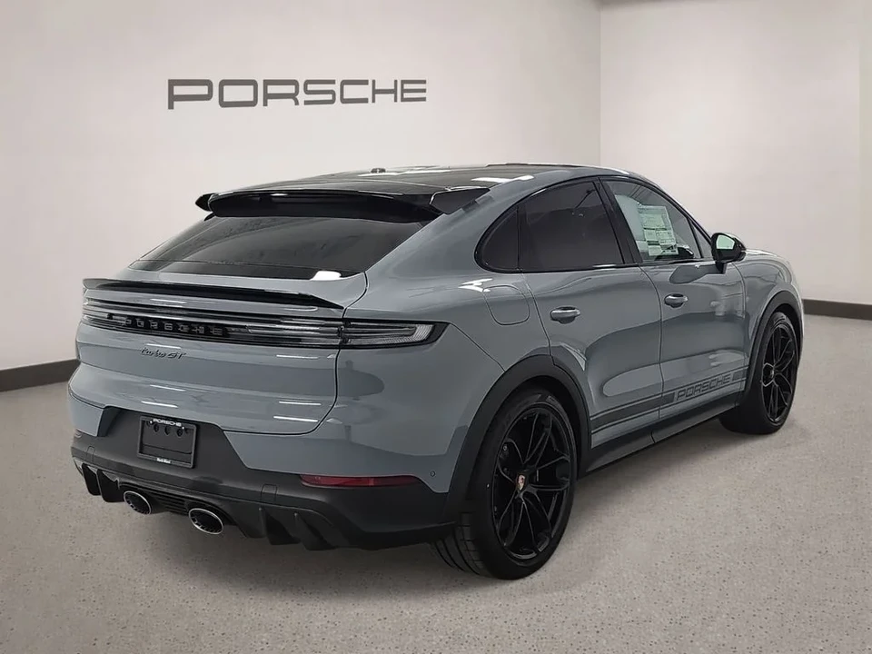 2026 Porsche 9Y0/9Y3 Cayenne Turbo GT - Image 7 of 31