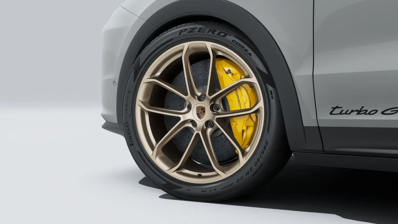 2026 Porsche 9Y0/9Y3 Cayenne Turbo GT - Image 10 of 14