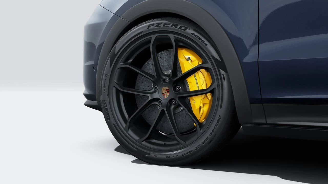 2026 Porsche 9Y0/9Y3 Cayenne Turbo GT - Image 10 of 14