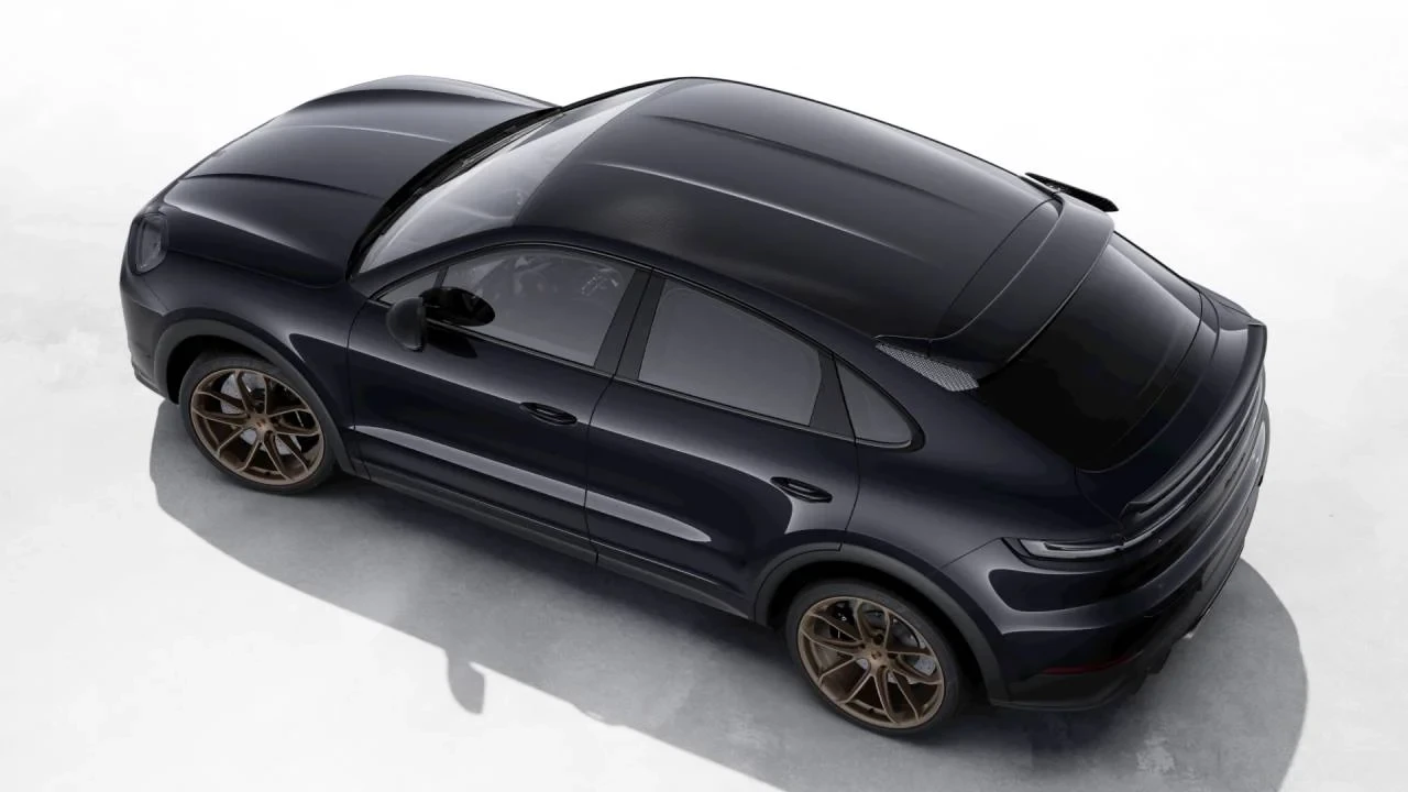 2026 Porsche 9Y0/9Y3 Cayenne Turbo GT - Image 4 of 10