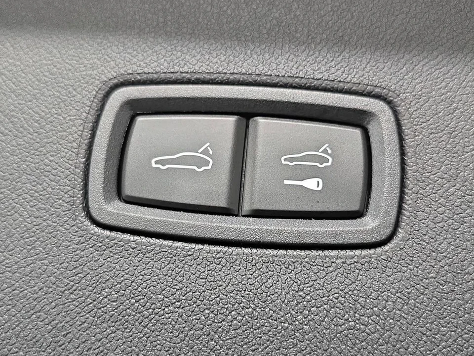 2026 Porsche 9Y0/9Y3 Cayenne - Image 31 of 31