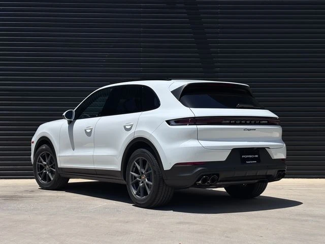 2026 Porsche 9Y0/9Y3 Cayenne - Image 3 of 31