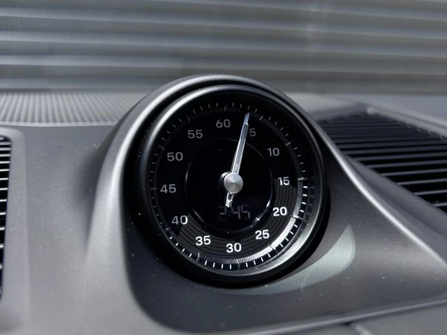 2026 Porsche 9Y0/9Y3 Cayenne - Image 22 of 31