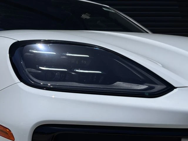 2026 Porsche 9Y0/9Y3 Cayenne - Image 12 of 31