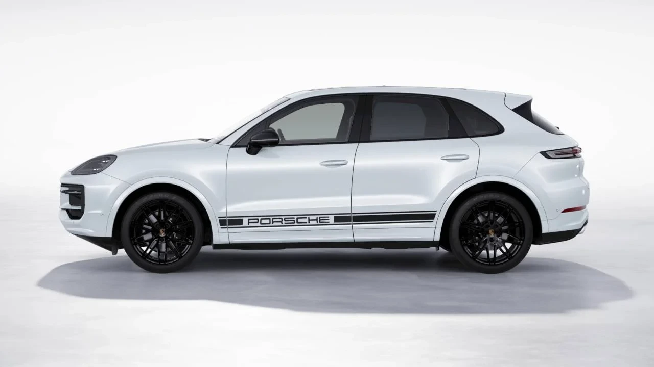 2026 Porsche 9Y0/9Y3 Cayenne - Image 2 of 10