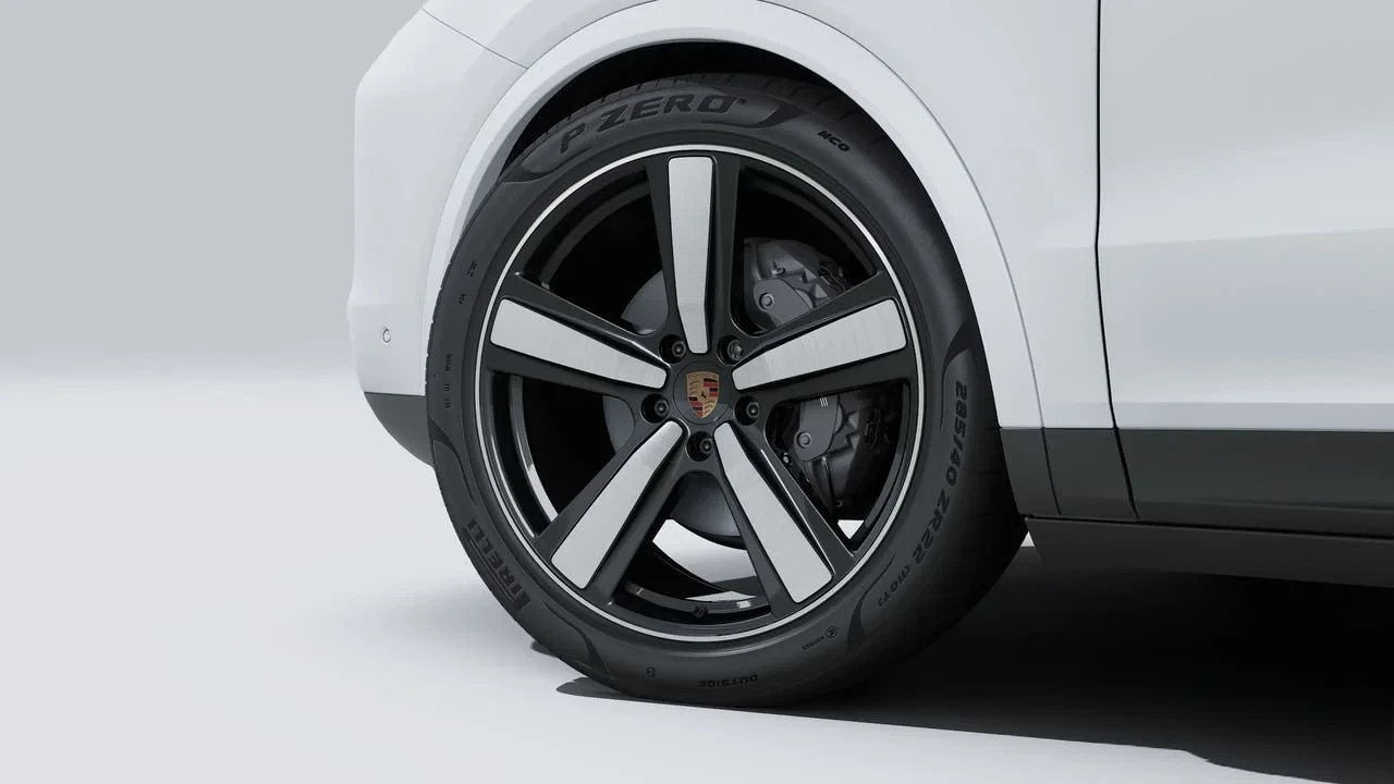 2026 Porsche 9Y0/9Y3 Cayenne - Image 10 of 14