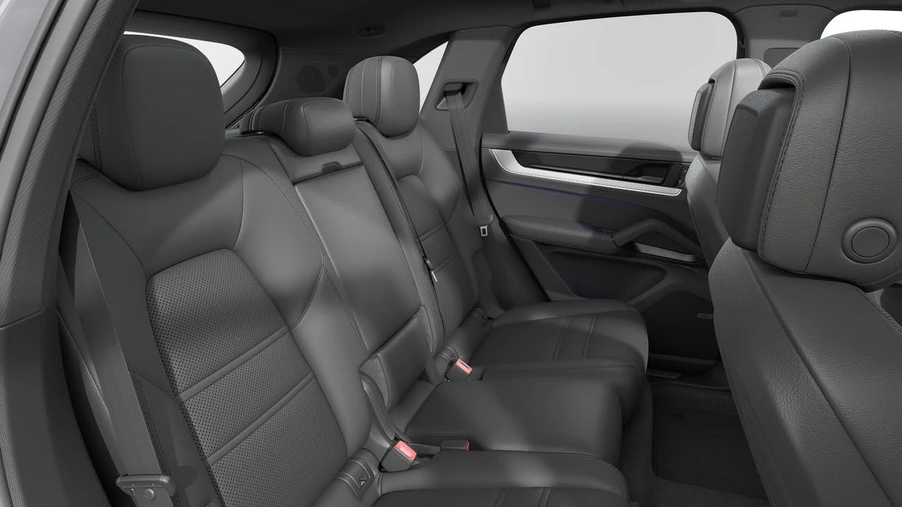 2026 Porsche 9Y0/9Y3 Cayenne - Image 13 of 14