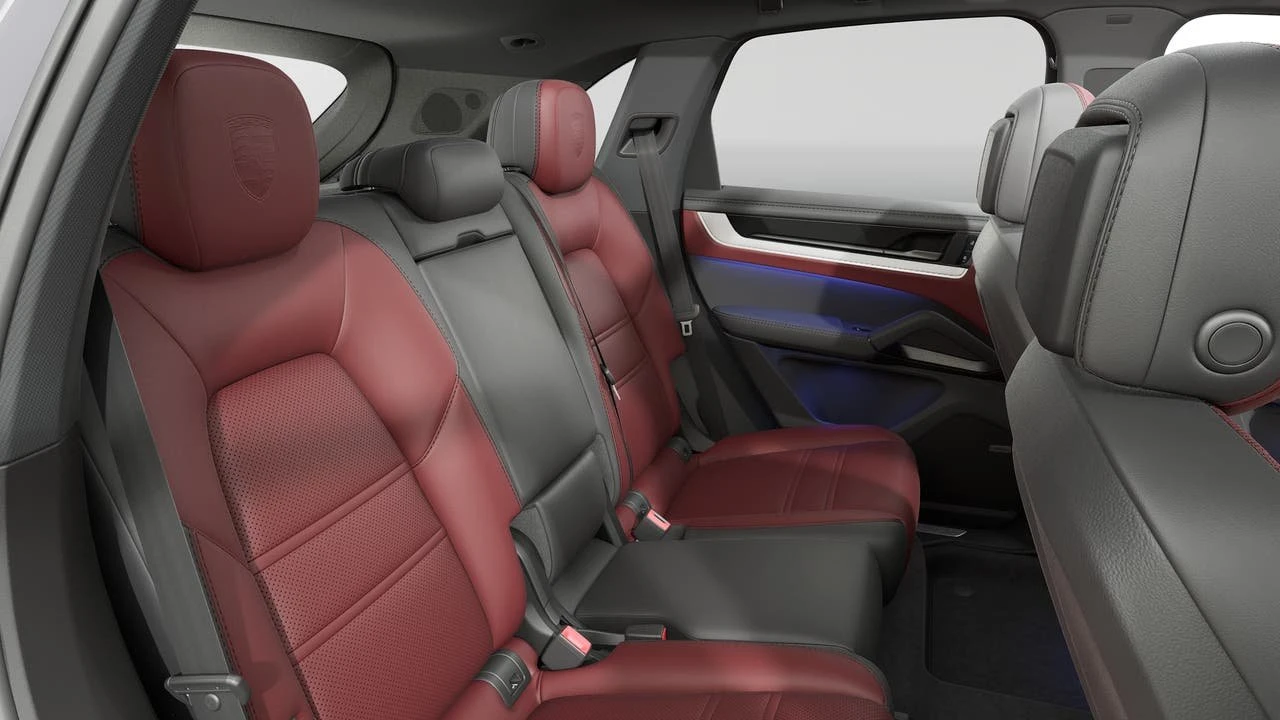2026 Porsche 9Y0/9Y3 Cayenne - Image 13 of 14