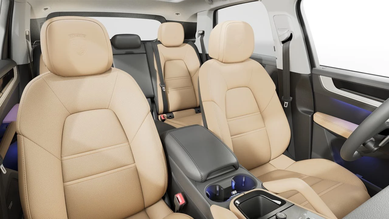 2026 Porsche 9Y0/9Y3 Cayenne - Image 12 of 14