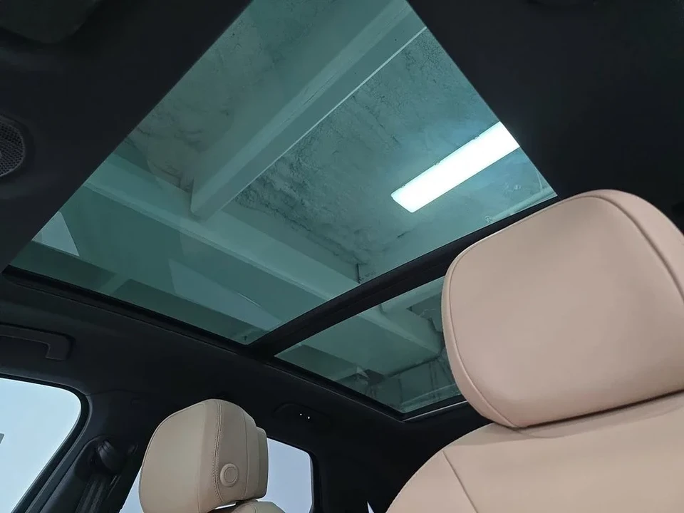 2026 Porsche 9Y0/9Y3 Cayenne - Image 26 of 31
