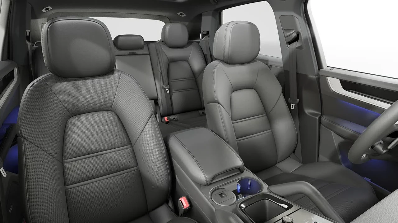 2026 Porsche 9Y0/9Y3 Cayenne - Image 12 of 14