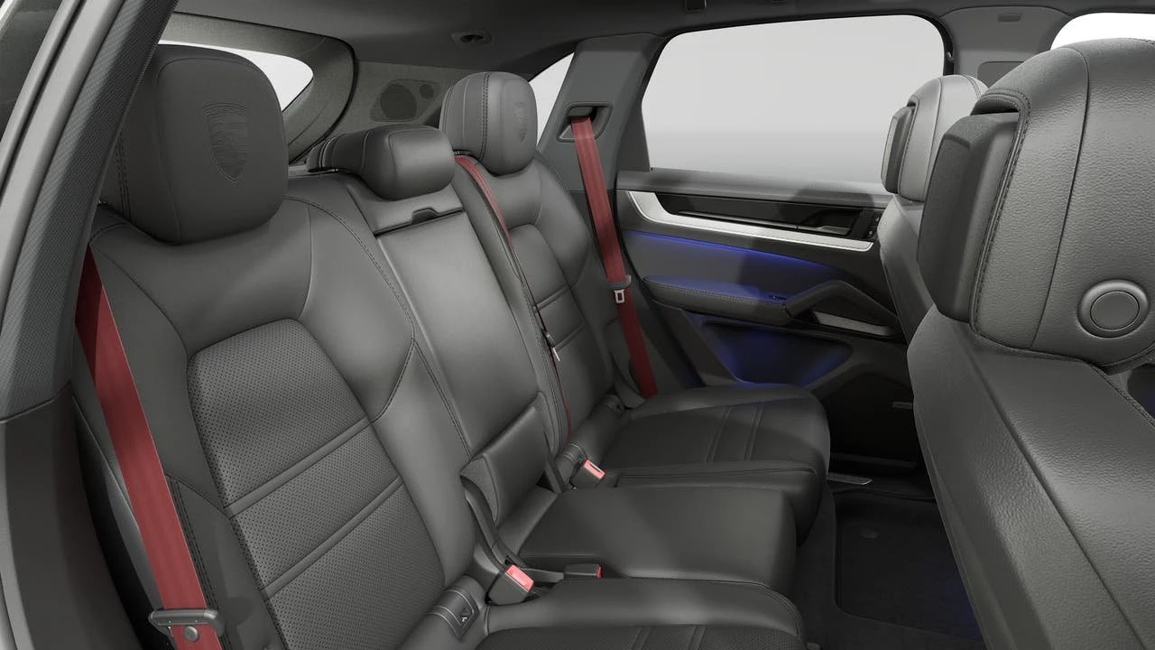 2026 Porsche 9Y0/9Y3 Cayenne - Image 13 of 14