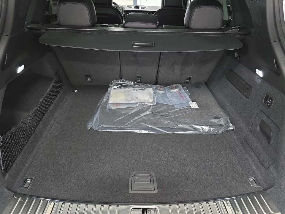 2026 Porsche 9Y0/9Y3 Cayenne - Image 31 of 31