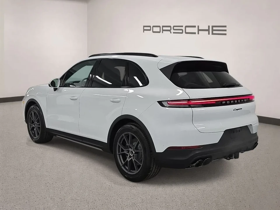 2026 Porsche 9Y0/9Y3 Cayenne - Image 3 of 31