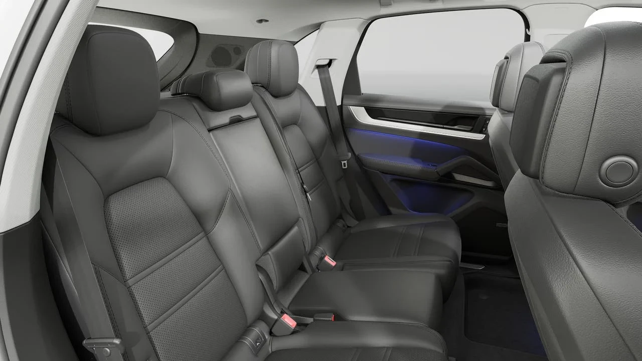 2026 Porsche 9Y0/9Y3 Cayenne - Image 13 of 14