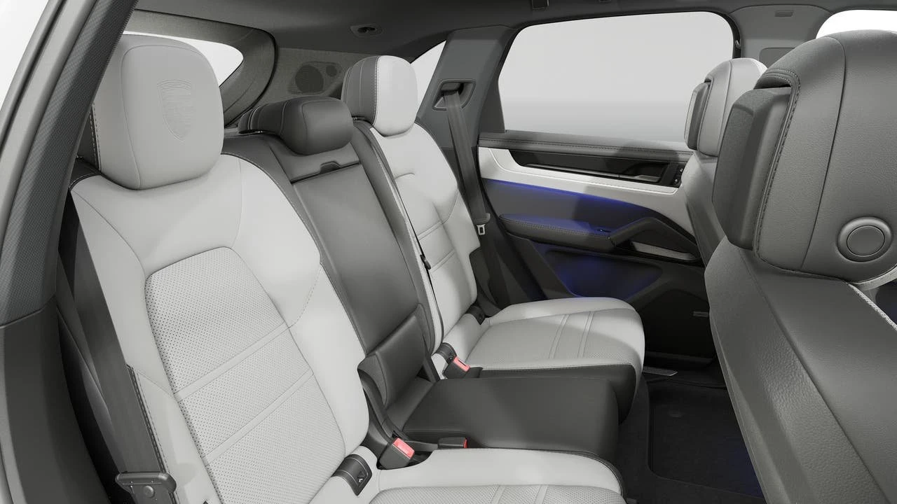 2026 Porsche 9Y0/9Y3 Cayenne - Image 13 of 14