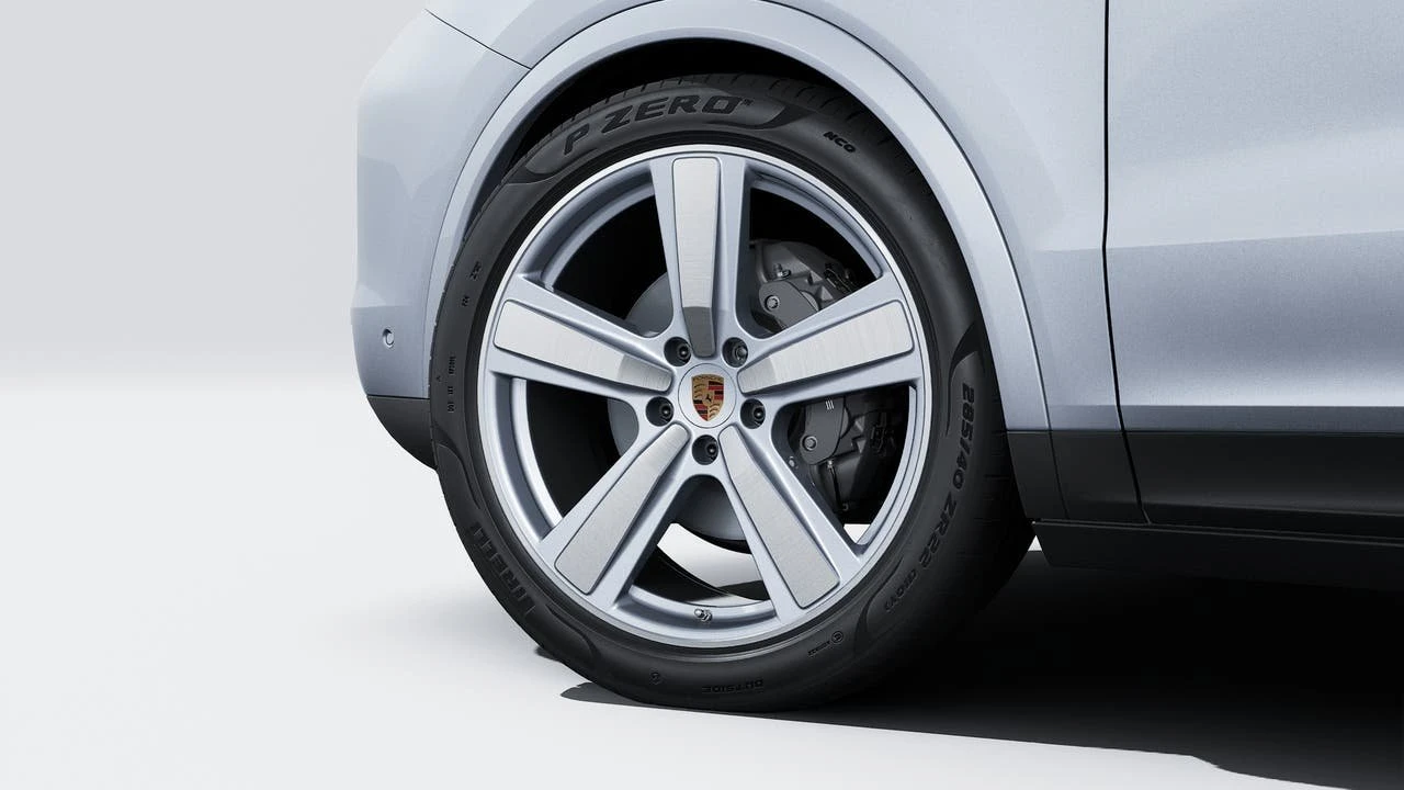2026 Porsche 9Y0/9Y3 Cayenne - Image 10 of 14