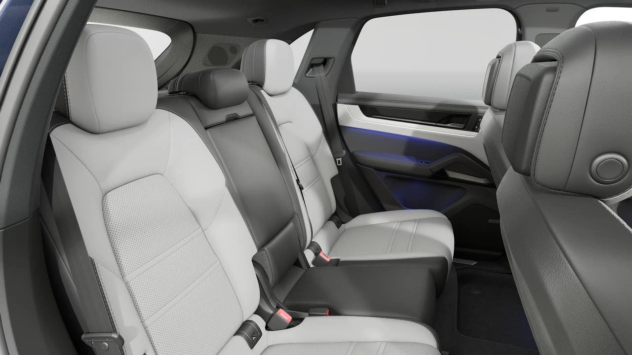 2026 Porsche 9Y0/9Y3 Cayenne - Image 13 of 14